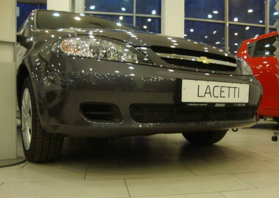 Защита радиатора "Standart" Chevrolet Lacetti (хэтчбек) чёрная купить недорого с доставкой в Ишим
