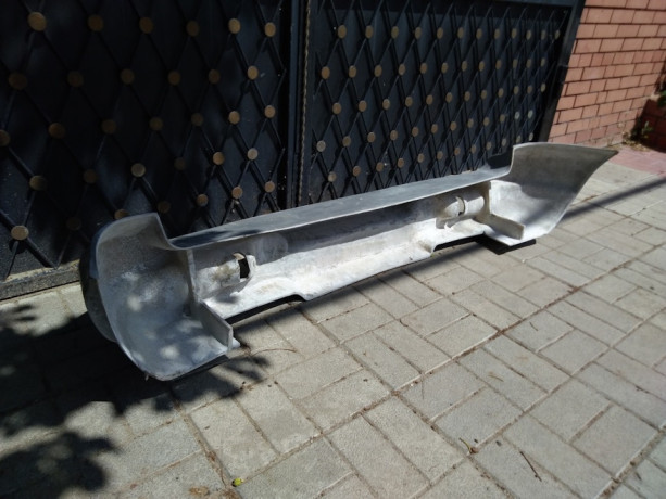 Силовой задний бампер стеклопластиковый для Chevrolet Niv@ купить недорого с доставкой в Ишим