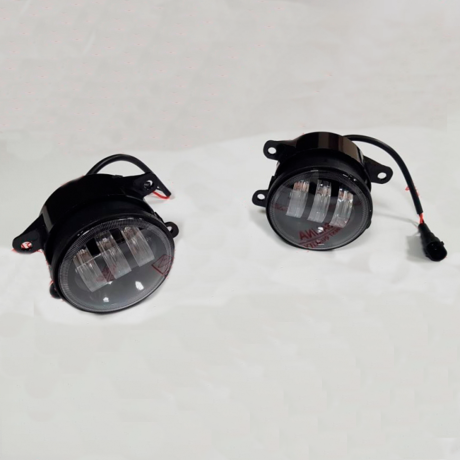 LED противотуманные фары Sal-Man на Весту, Гранту FL, Ниву Урбан, Икс Рей, Рено купить недорого с доставкой в Ишим