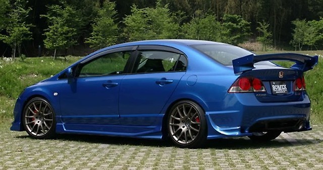 Аэродинамический обвес "Bomex" Honda Civic 4D купить недорого с доставкой в Ишим