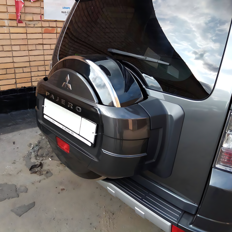 Защитный бокс для запасного колеса Mitsubishi Pajero 4 купить недорого с доставкой в Ишим