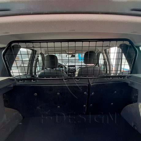 Ограждение для груза и собак Renault Duster купить недорого с доставкой в Ишим