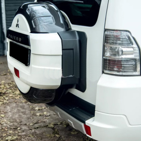 Бокс запасного колеса окрашенный и прошитый для Mitsubishi Pajero (IV gen)(2006-2015) купить недорого с доставкой в Ишим