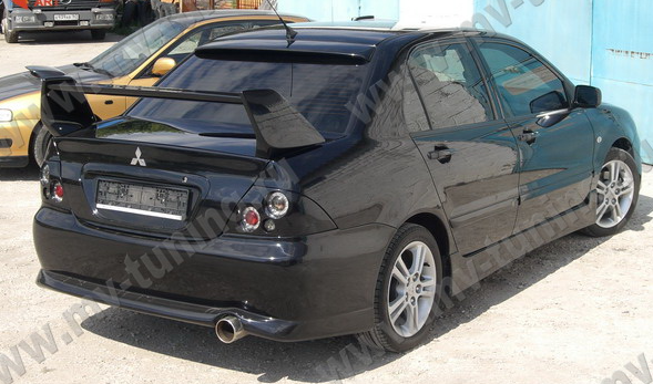Корпуса под заднюю модульную оптику для Mitsubishi Lancer IX (2003-2009) купить недорого с доставкой в Ишим