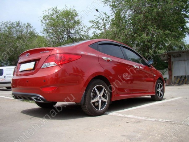 Диффузор заднего бампера var №2 (текстурный пластик) для Hyundai Solaris (2010-2013) купить недорого с доставкой в Ишим