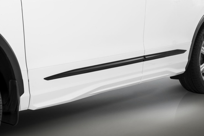 Накладки на двери Volkswagen Tiguan (2020-н.в.) купить недорого с доставкой в Ишим