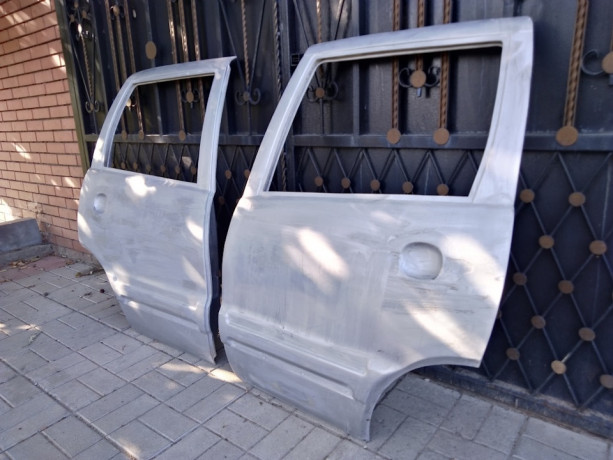 Комплект задних стеклопластиковых дверей для B@3 2123 "Chevrolet Niv@" купить недорого с доставкой в Ишим