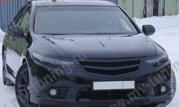 Планка в решетку радиатора "Sport" для Honda Accord VIII (2011-2013) купить недорого с доставкой в Ишим